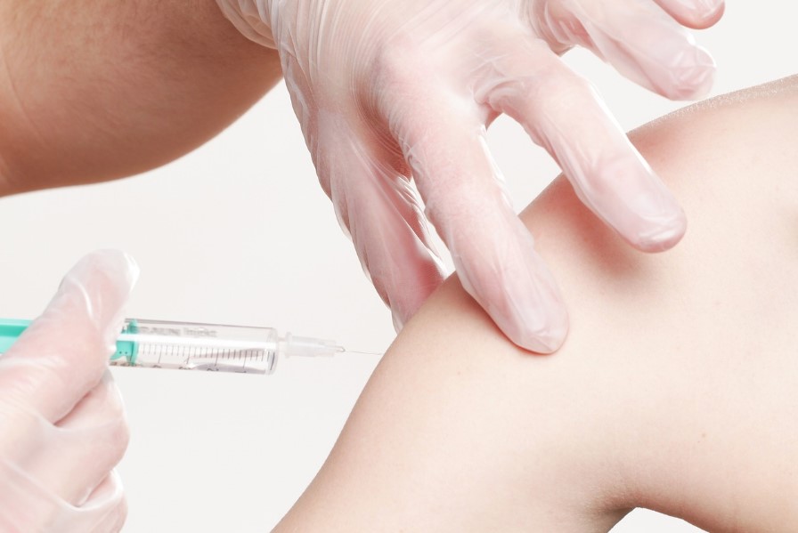 saxenda injections and dosing upper arm